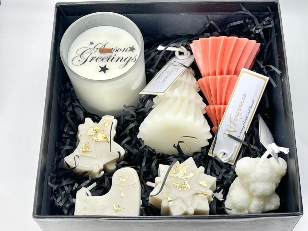 Christmas-treat-gift-box